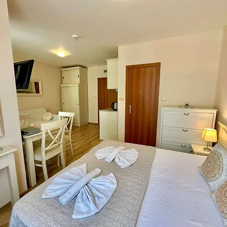 Apartman Cozy At Dawn Park Napospart